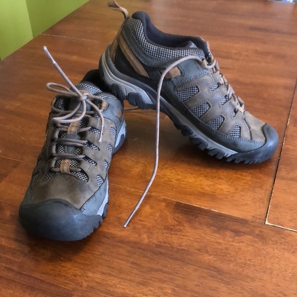 Keen Shoes Keen Hiking Shoes Poshmark